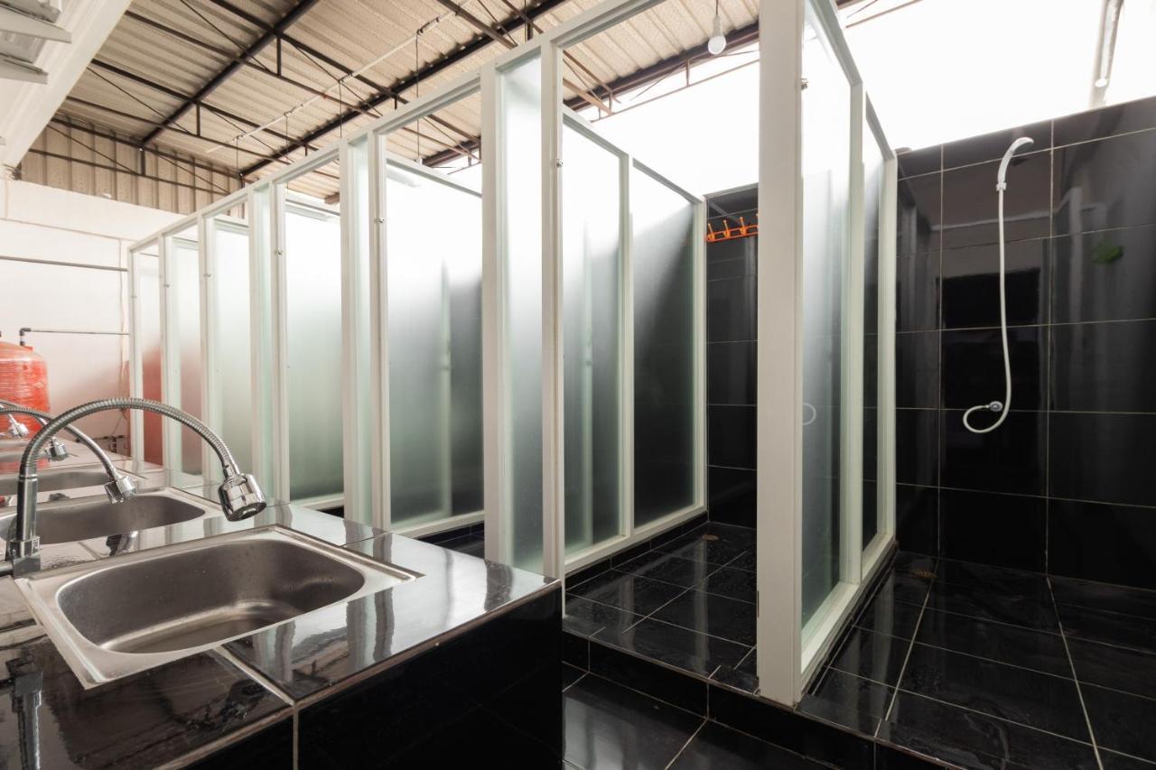 Reddoorz Near Sun Plaza Medan 2 Hotel Luaran gambar