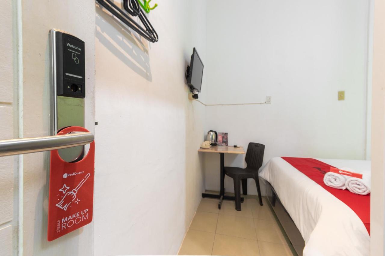 Reddoorz Near Sun Plaza Medan 2 Hotel Luaran gambar